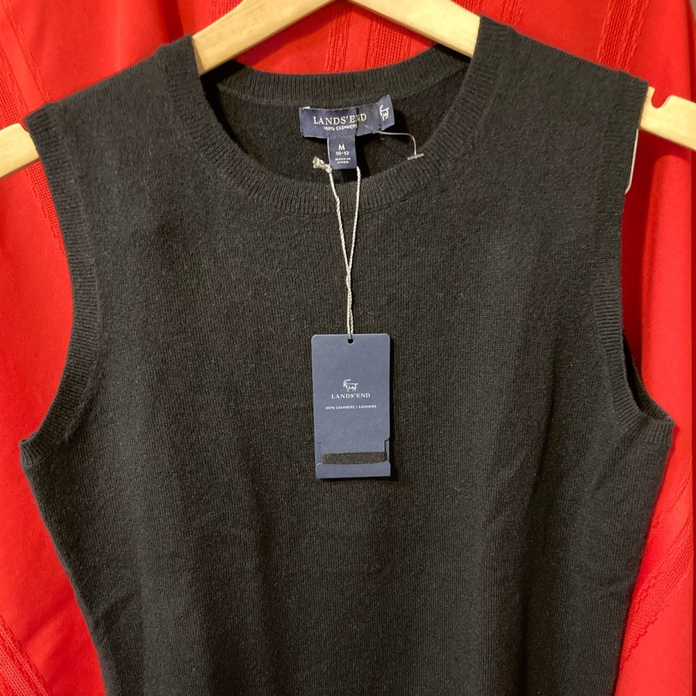 New with Tags! Lands’ End 100% Cashmere Navy Blue M(10-12) sweater $25,Paid $100